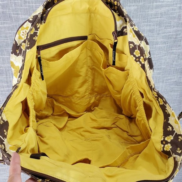 Petunia Pickle Bottom Wistful Weekender Bag - Picture 5 of 5